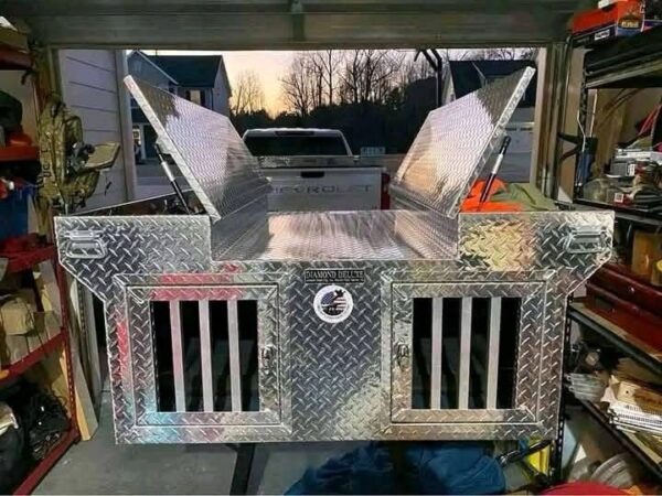 Y-Y Style Diamond Deluxe Dog Box with Top Storage for Full-Size Truck